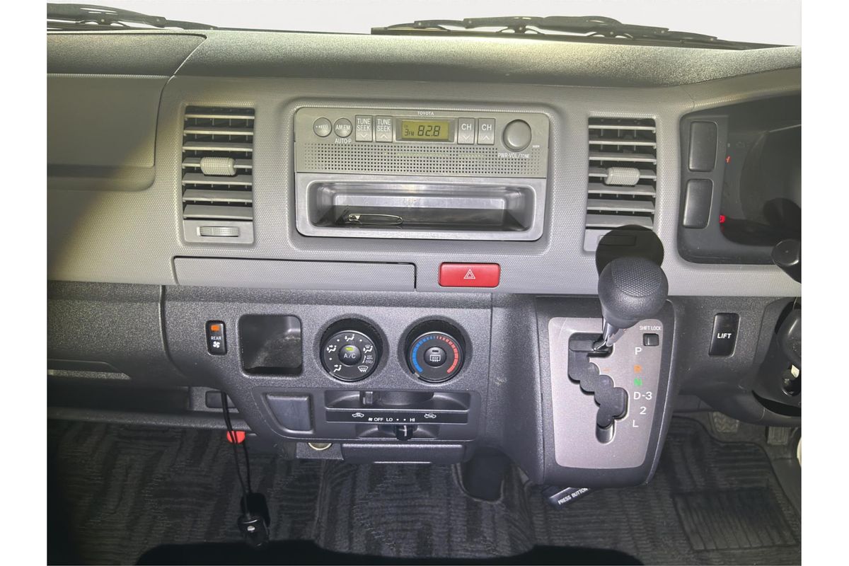 2008 Toyota Hiace Welcab