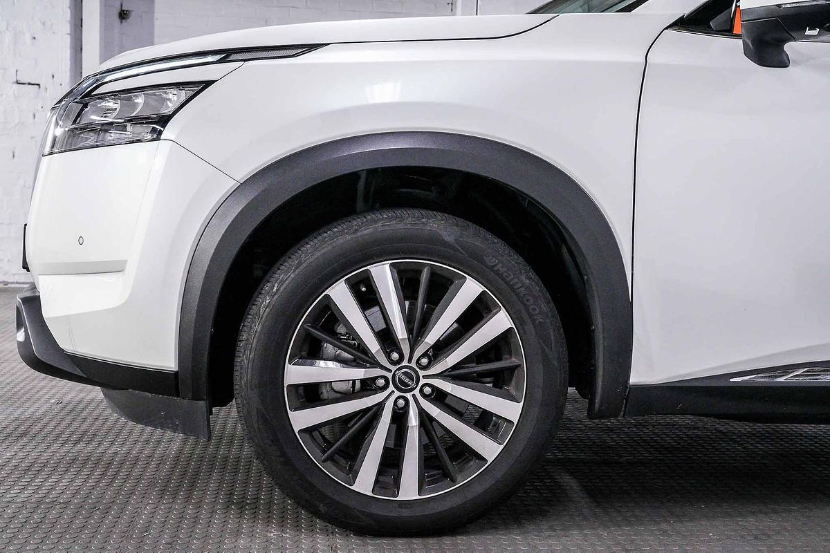 2023 Nissan Pathfinder Ti-L R53
