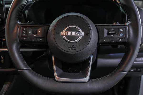 2023 Nissan Pathfinder Ti-L R53