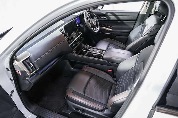 2023 Nissan Pathfinder Ti-L R53