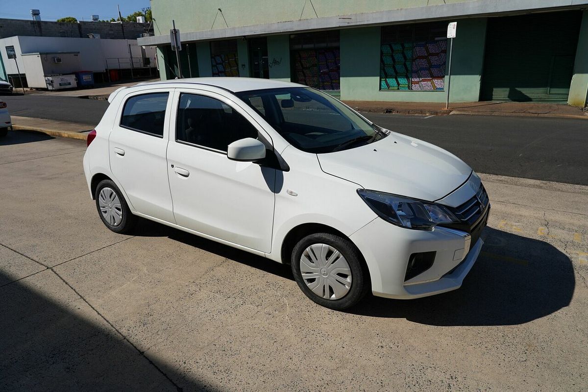 2021 Mitsubishi Mirage ES LB