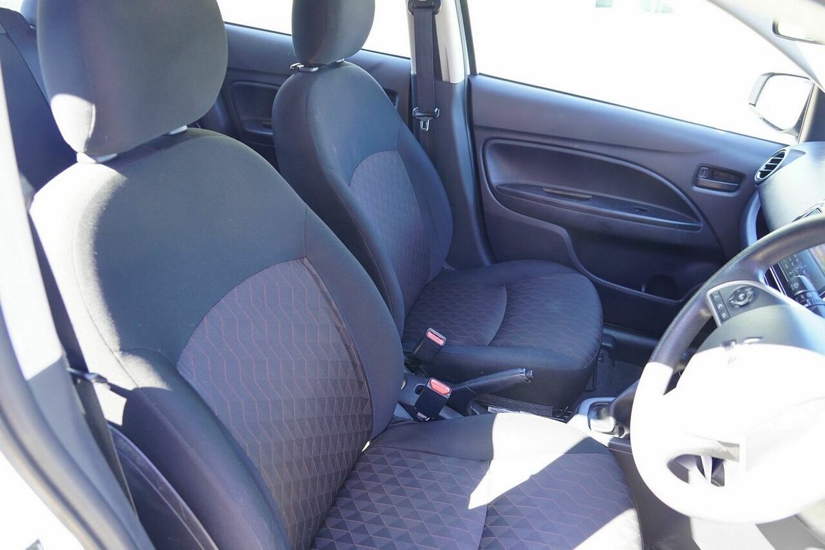 2021 Mitsubishi Mirage ES LB