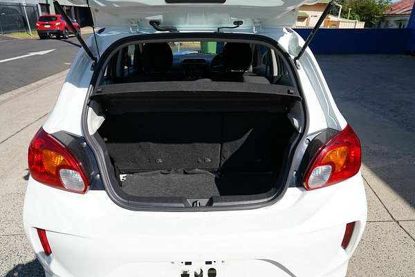 2021 Mitsubishi Mirage ES LB