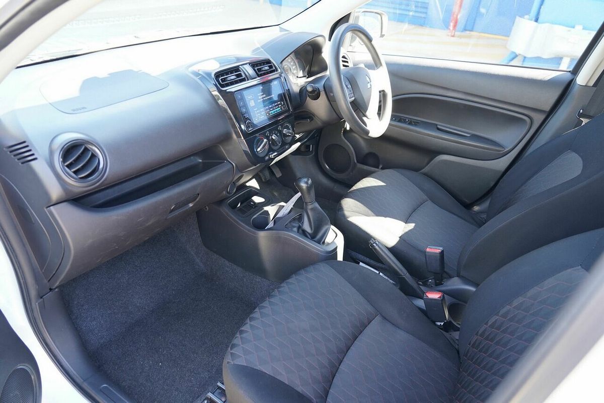 2021 Mitsubishi Mirage ES LB