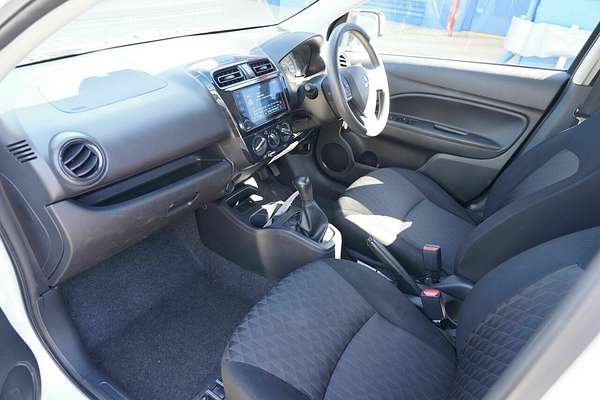 2021 Mitsubishi Mirage ES LB