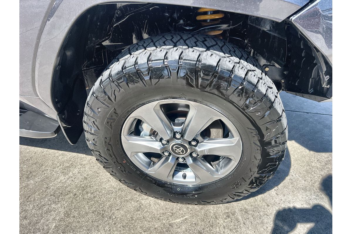 2023 Toyota Landcruiser VX FJA300R