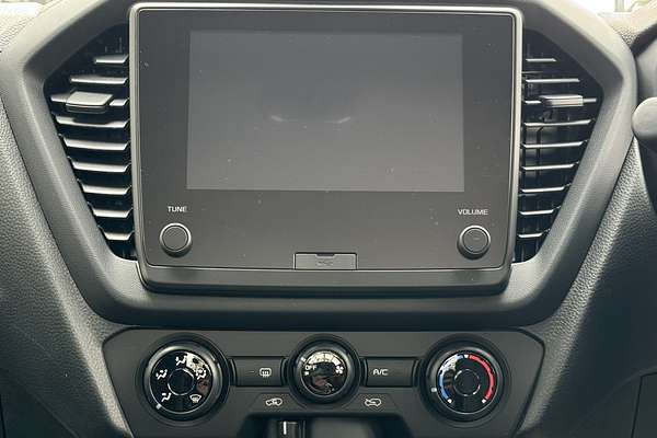 2025 Isuzu D-MAX SX 4X4