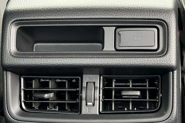 2025 Isuzu D-MAX SX 4X4