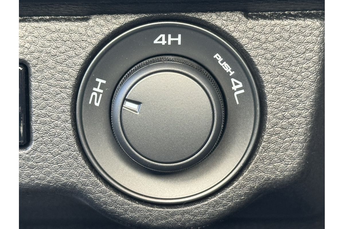 2025 Isuzu D-MAX SX 4X4