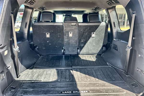 2023 Toyota Landcruiser VX FJA300R