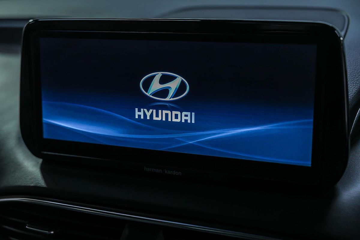 2022 Hyundai Santa Fe Highlander TM.V4