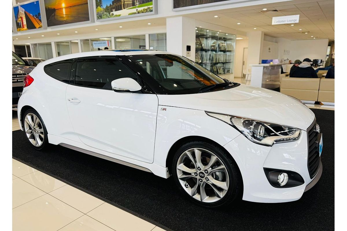 2017 Hyundai Veloster SR Turbo FS5 Series II