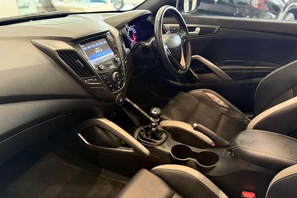 2017 Hyundai Veloster SR Turbo FS5 Series II