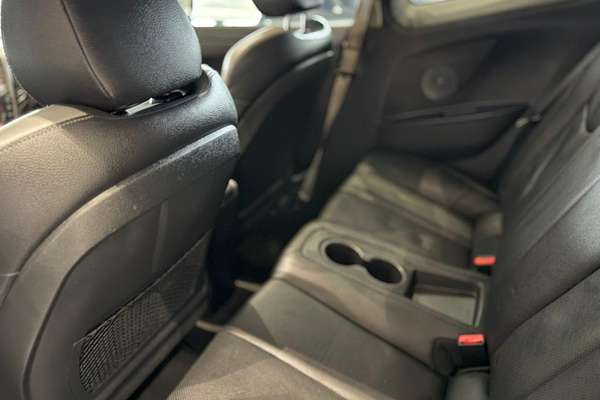 2017 Hyundai Veloster SR Turbo FS5 Series II