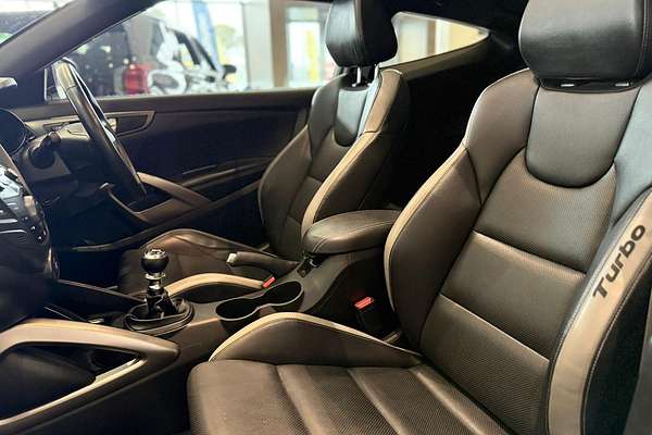 2017 Hyundai Veloster SR Turbo FS5 Series II