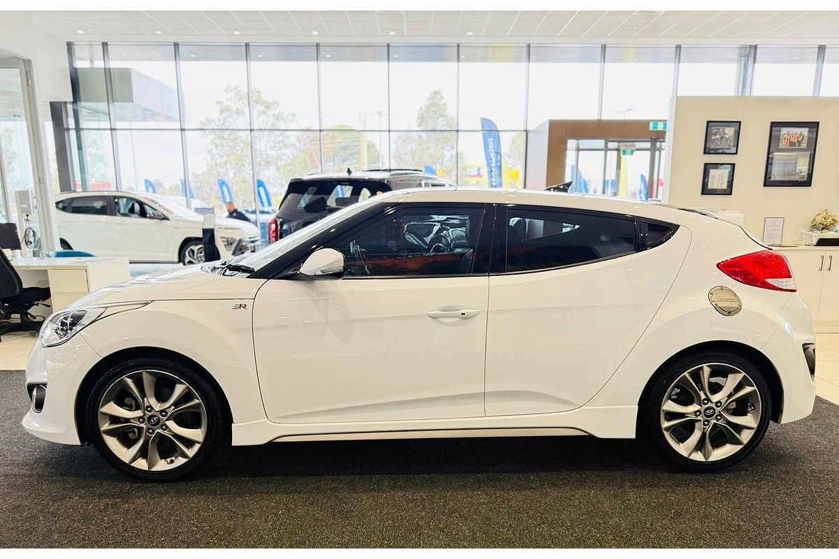 2017 Hyundai Veloster SR Turbo FS5 Series II