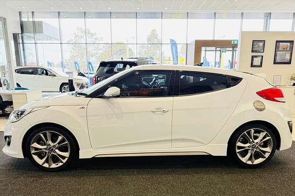 2017 Hyundai Veloster SR Turbo FS5 Series II
