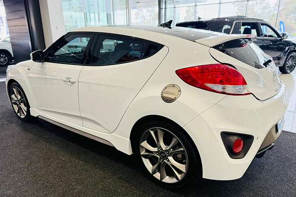 2017 Hyundai Veloster SR Turbo FS5 Series II