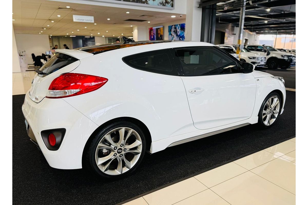 2017 Hyundai Veloster SR Turbo FS5 Series II