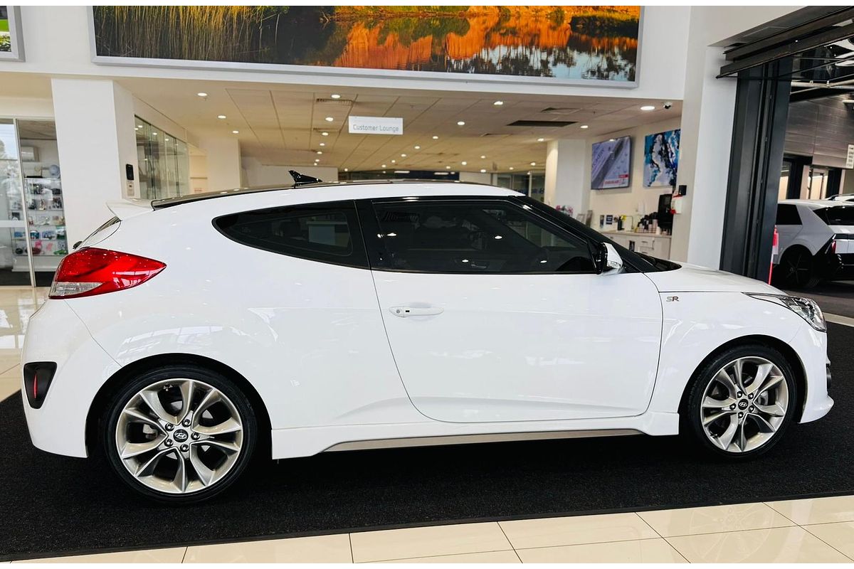 2017 Hyundai Veloster SR Turbo FS5 Series II