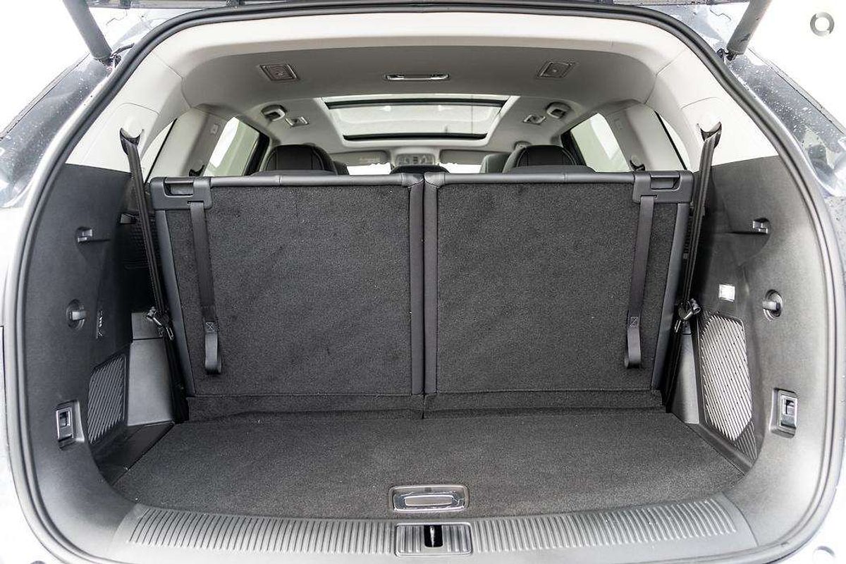 2025 MG QS Essence IS31