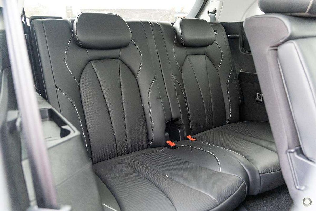 2025 MG QS Essence IS31