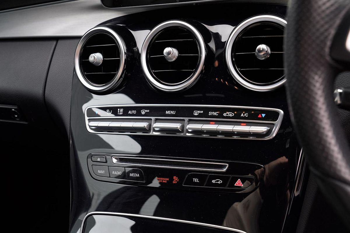 2014 Mercedes-Benz C-Class C200 W205