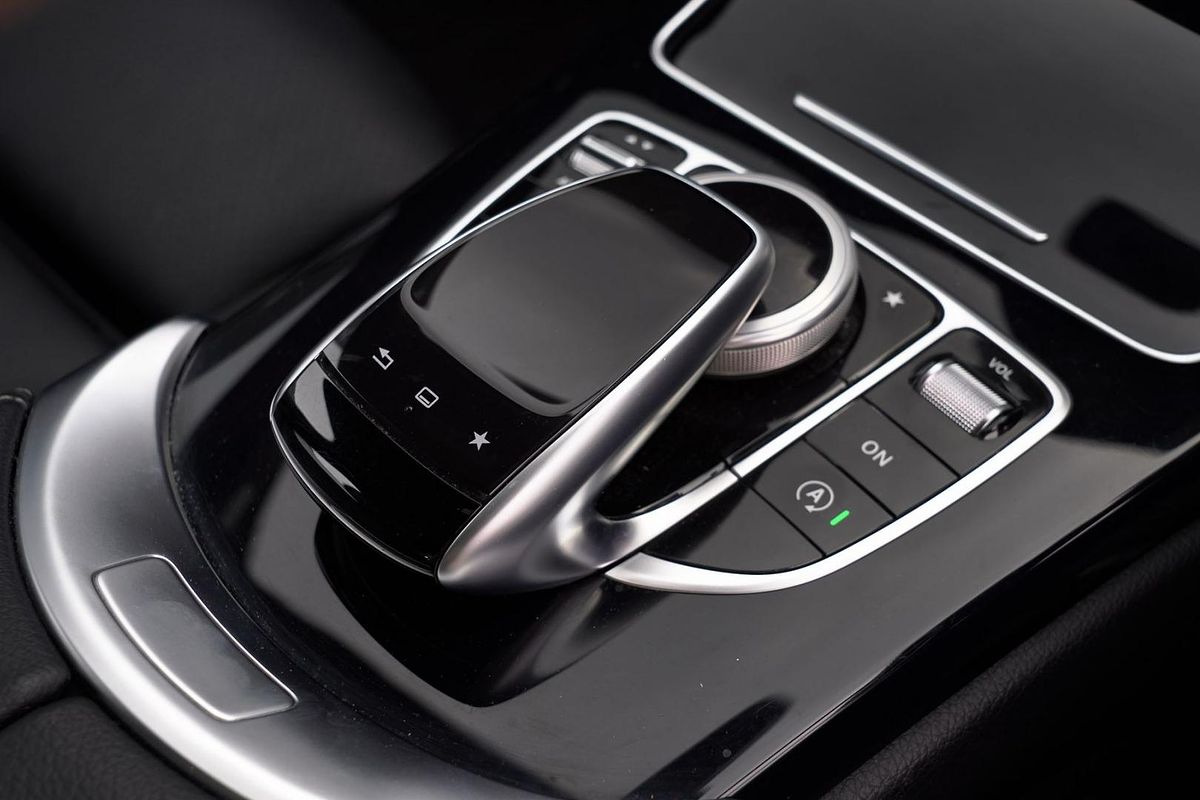 2014 Mercedes-Benz C-Class C200 W205