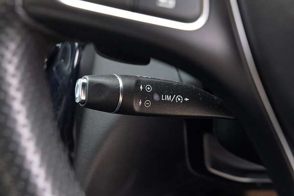 2014 Mercedes-Benz C-Class C200 W205