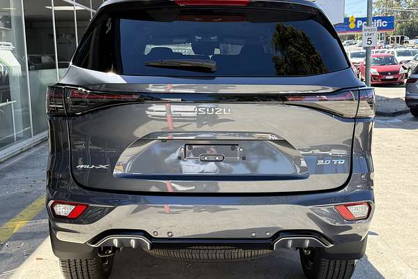 2025 Isuzu MU-X LS-T