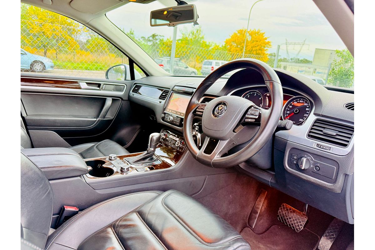 2014 Volkswagen Touareg V6 TDI 7P MY14