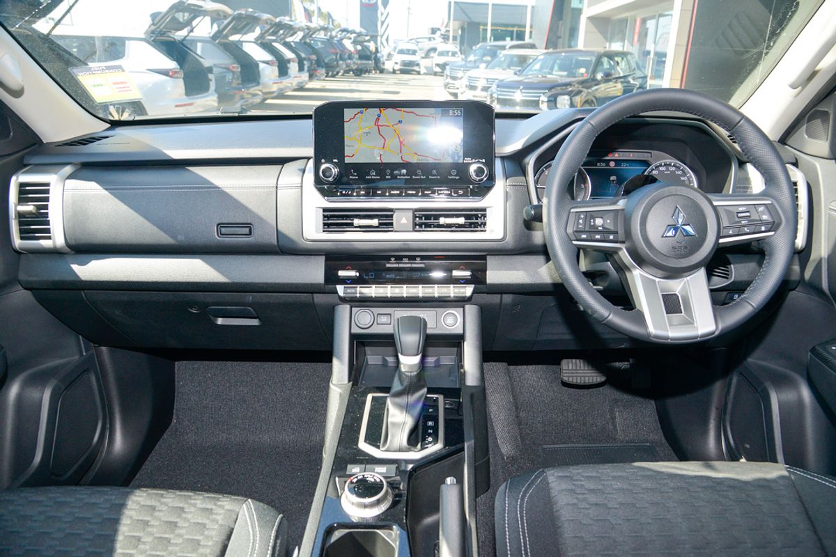 2024 Mitsubishi Triton GLS MV 4X4