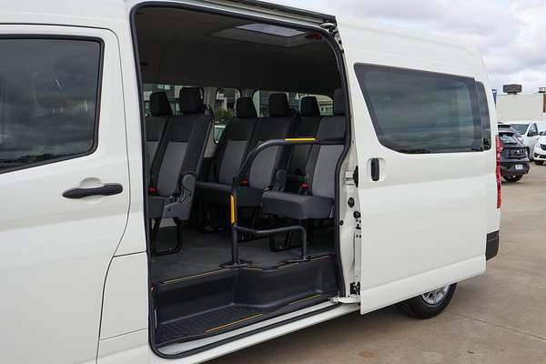 2019 Toyota Hiace Commuter GDH322R ELWB High Roof