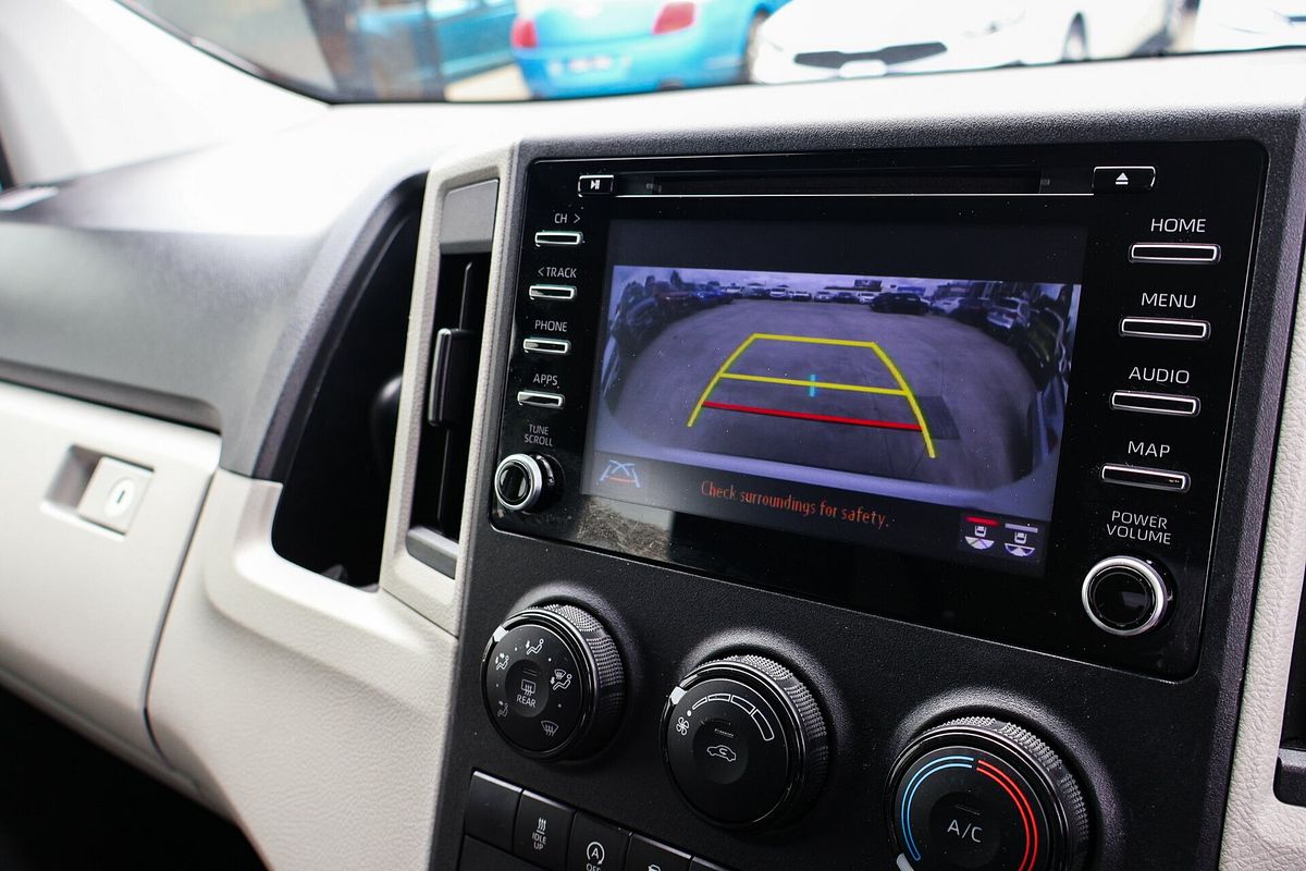 2019 Toyota Hiace Commuter GDH322R ELWB High Roof