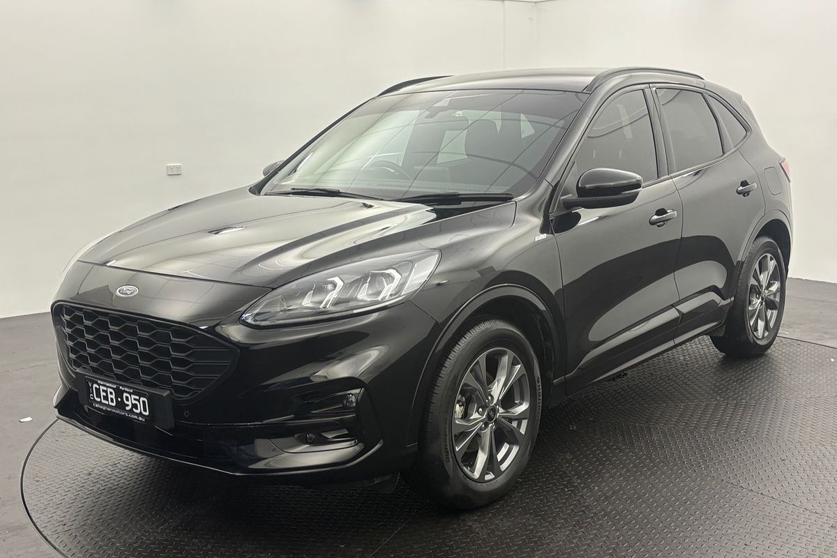 2022 Ford Escape ST-Line ZH