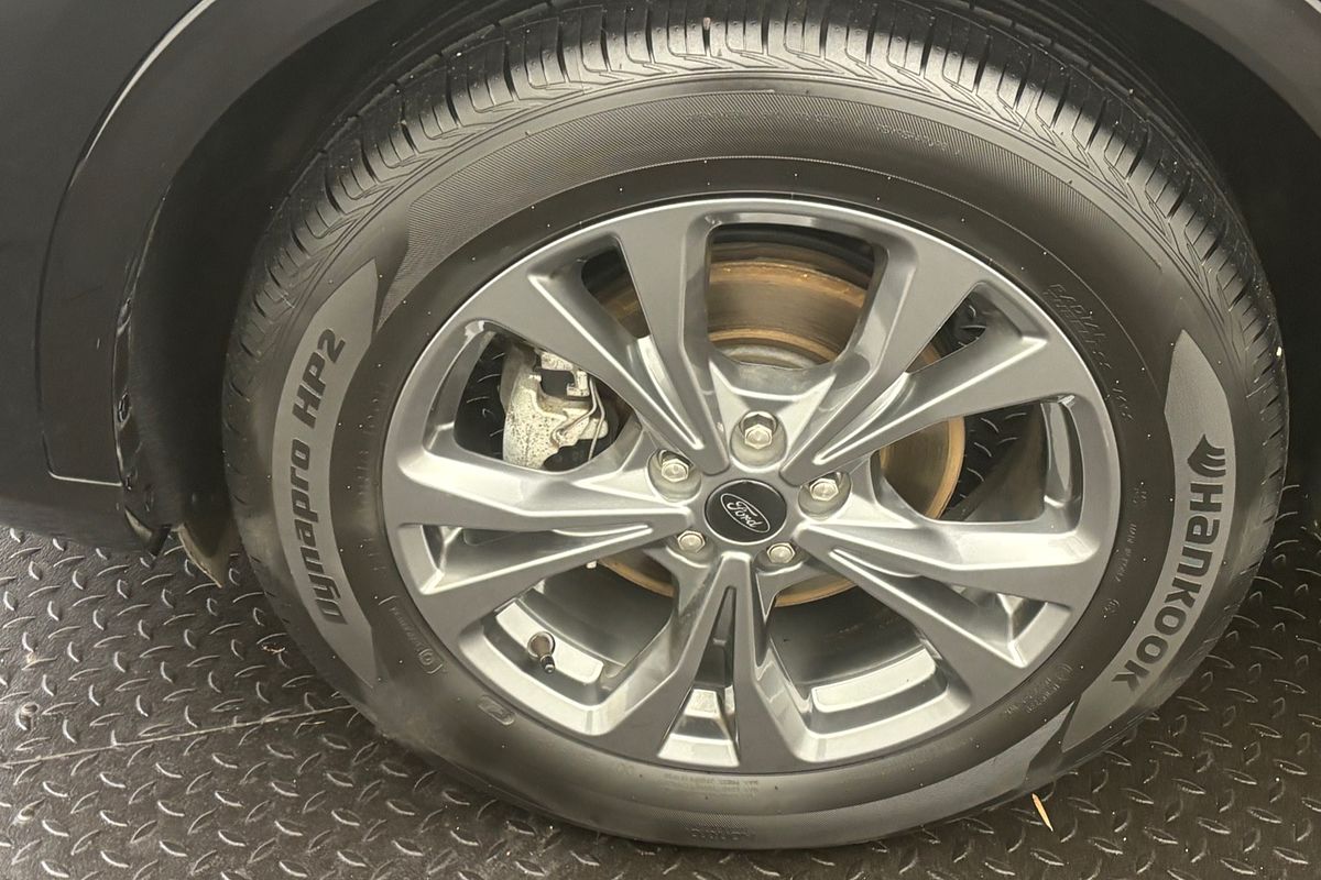 2022 Ford Escape ST-Line ZH