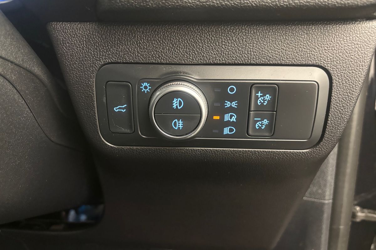 2022 Ford Escape ST-Line ZH