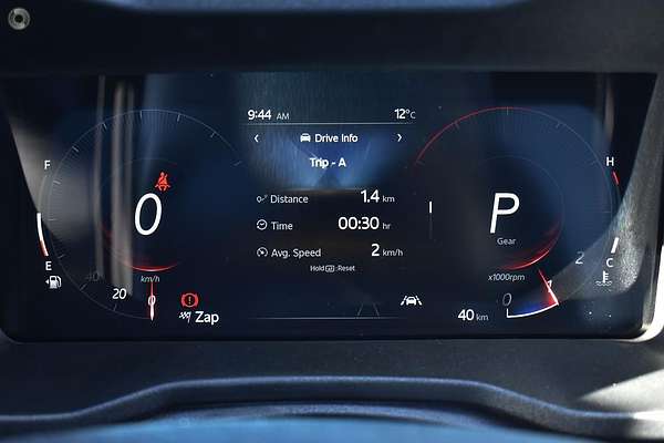 2025 Mahindra XUV3XO AX7L