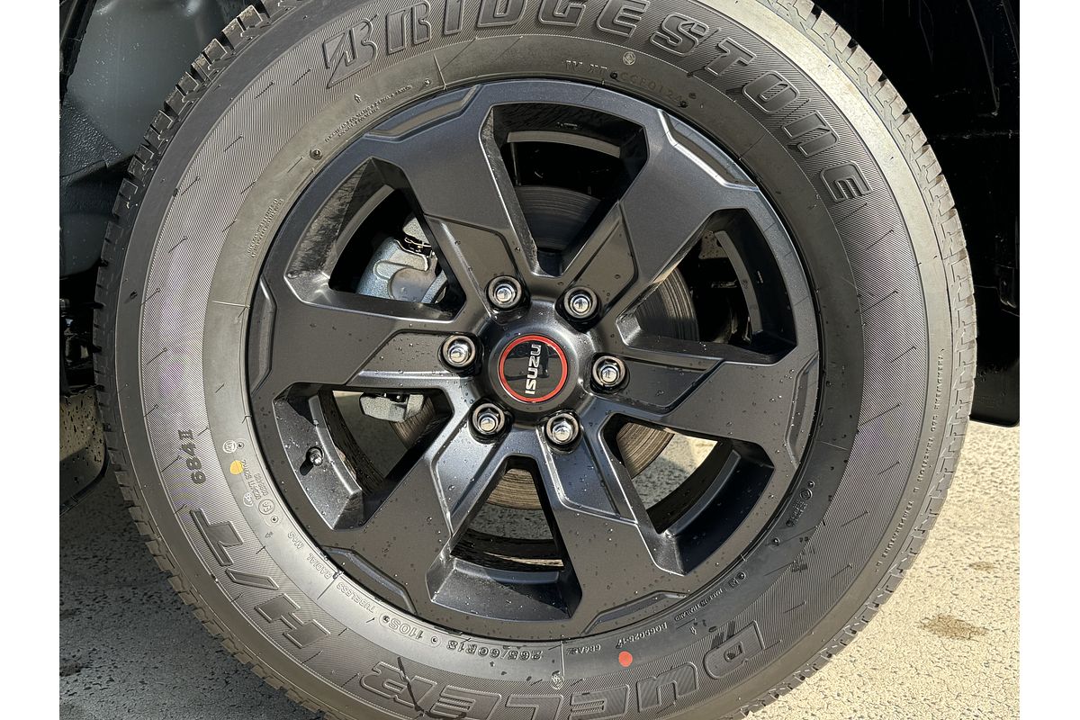 2025 Isuzu D-MAX X-TERRAIN 4X4