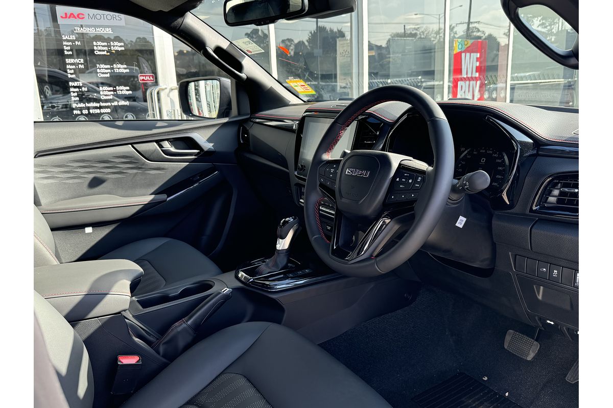 2025 Isuzu D-MAX X-TERRAIN 4X4