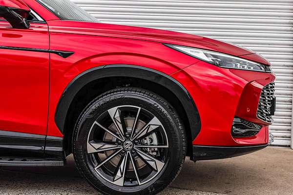 2025 MG HS Super Hybrid Essence AS33P