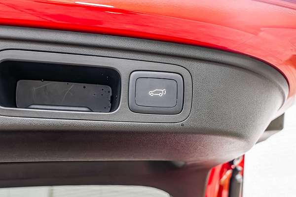 2025 MG HS Super Hybrid Essence AS33P