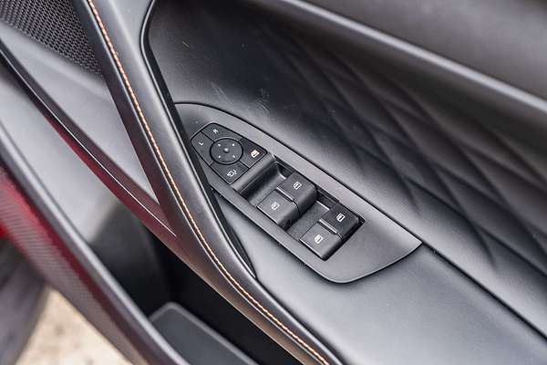 2025 MG HS Super Hybrid Essence AS33P