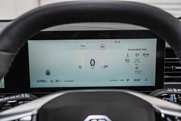 2025 MG HS Super Hybrid Essence AS33P