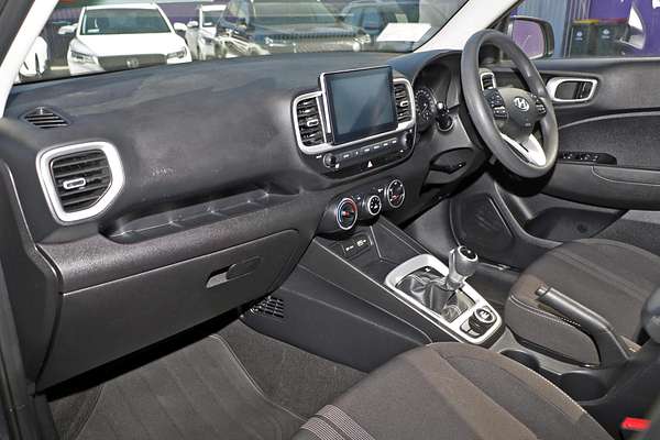 2022 Hyundai Venue QX.V4