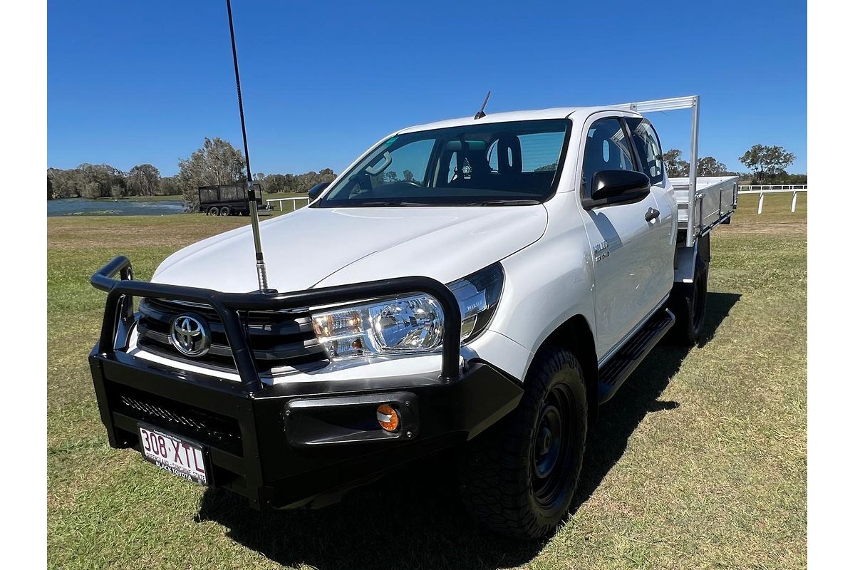 2018 Toyota Hilux SR GUN126R 4X4
