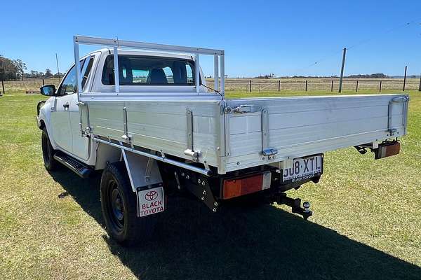 2018 Toyota Hilux SR GUN126R 4X4