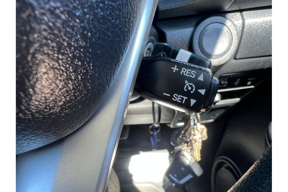 2018 Toyota Hilux SR GUN126R 4X4