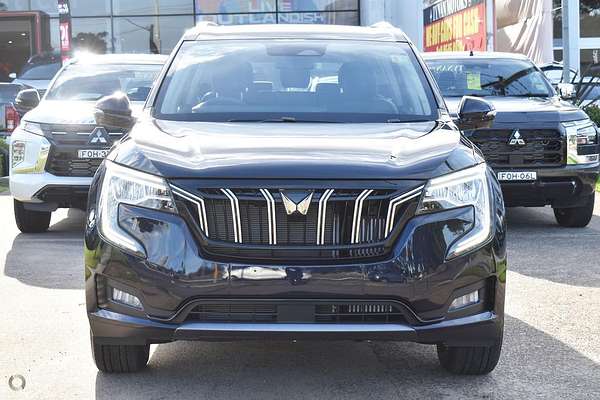 2025 Mahindra XUV700 AX7L
