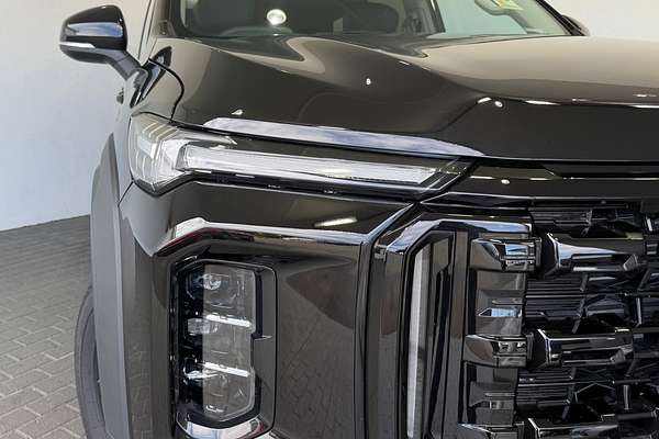 2025 LDV D90 Executive SV9A